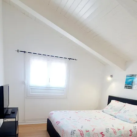 别墅 H2o - Jacuzzi & Piscine Chauffee 乐巴凯尔斯